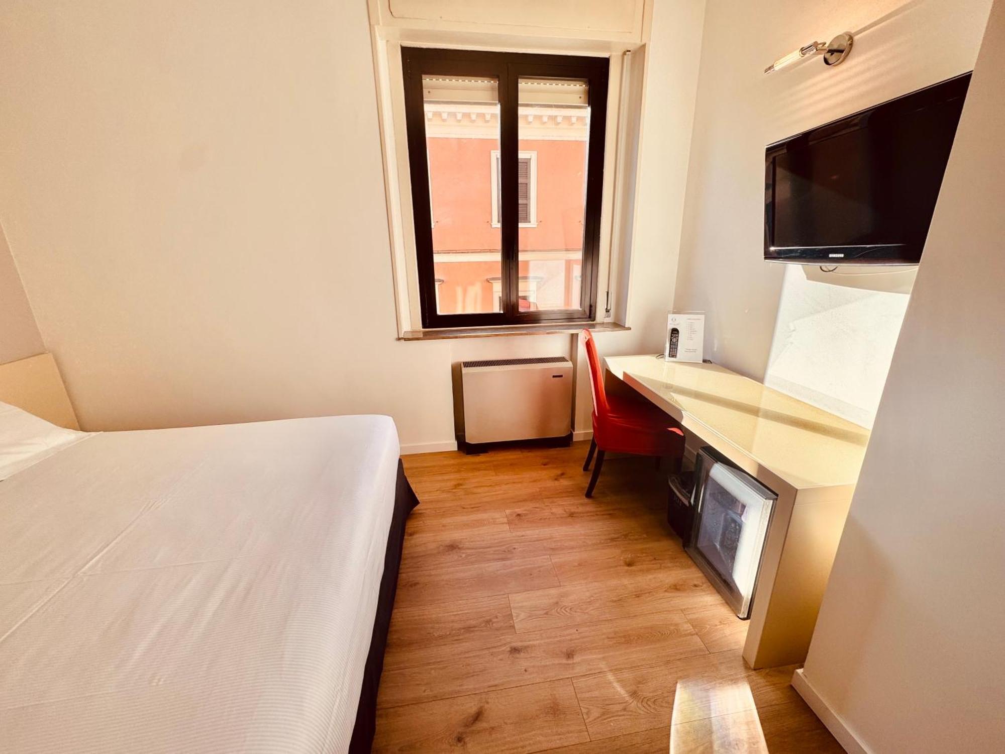 Hotel Pex مانتوفا المظهر الخارجي الصورة